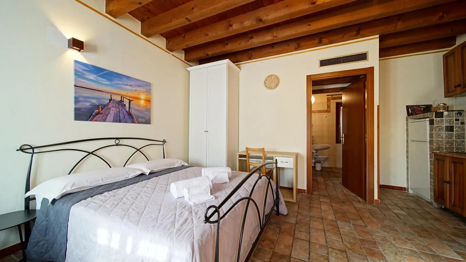Apartment B&B Relax Room Peschiera Del Garda Cavalcaselle