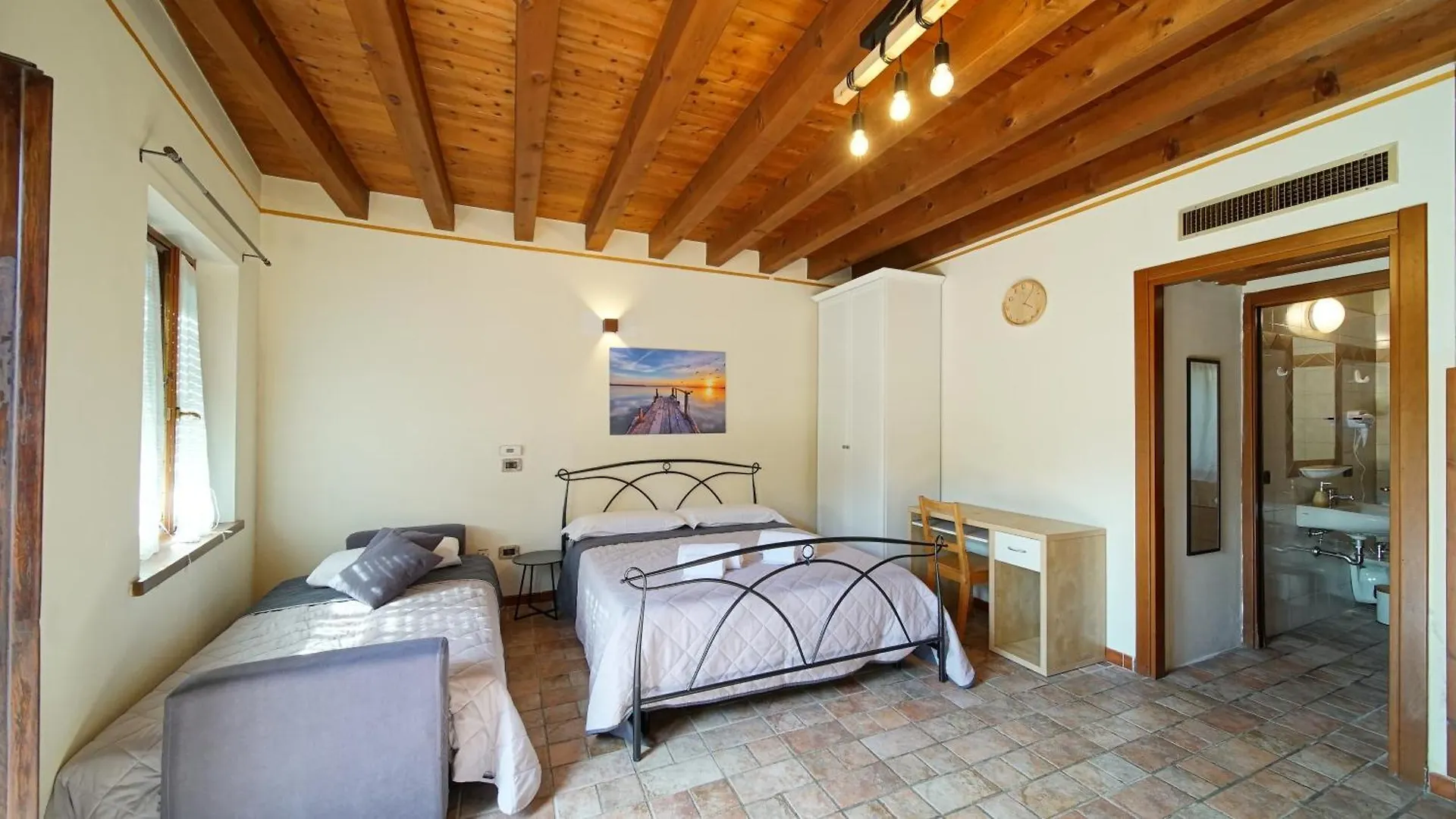 Apartment B&B Relax Room Peschiera Del Garda Cavalcaselle